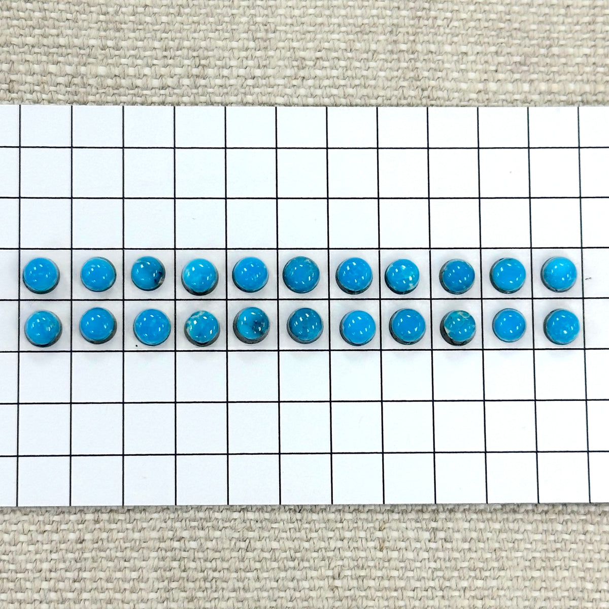Kingman Ithaca Turquoise Cabochon Set