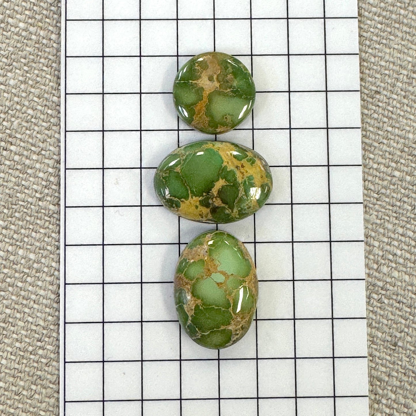 Emerald Valley Cabochon Set