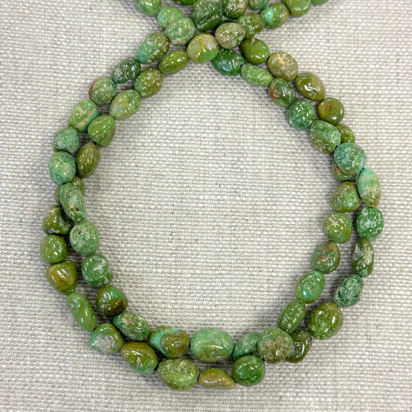 Kingman Emerald Valley 8-10mm Graduated Freeform Nugget Strands -- 16"