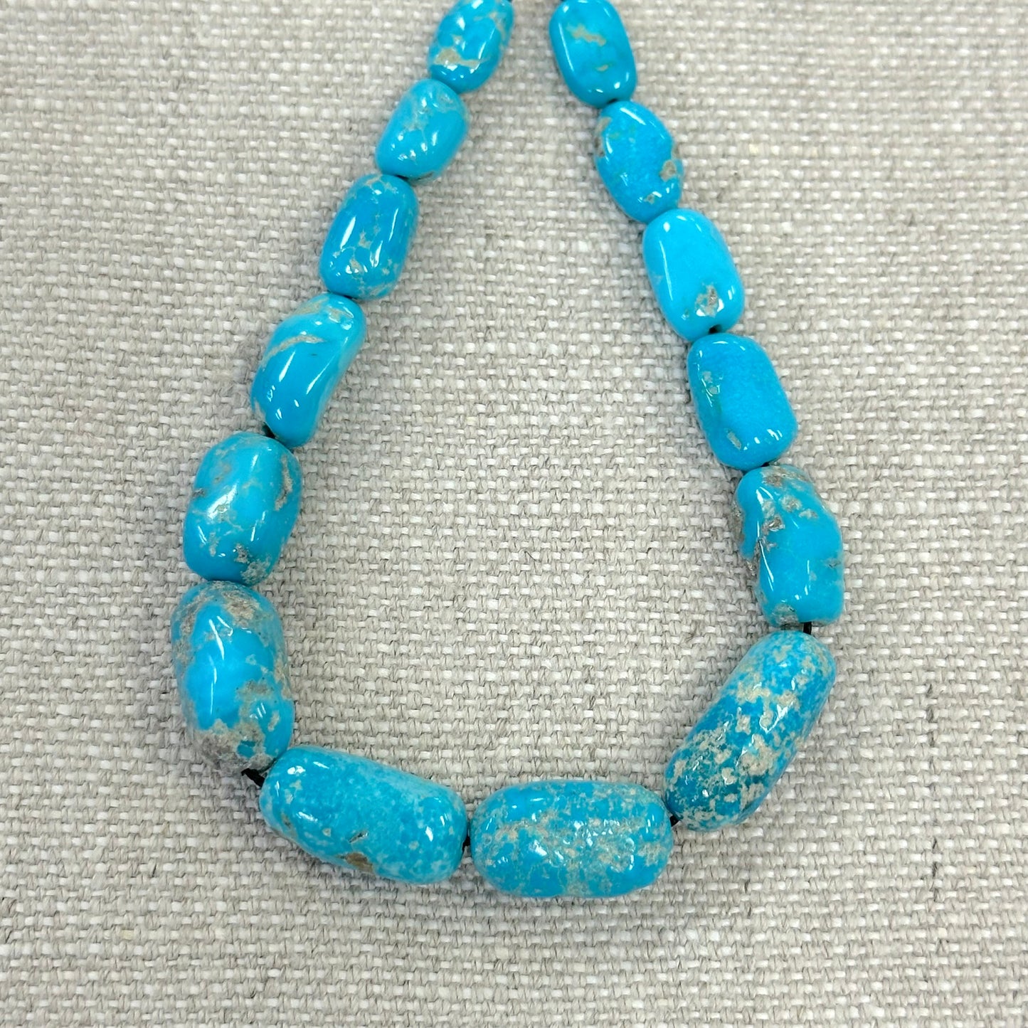 Blue Ridge 6.8-10mm Graduated Barrel Strand -- 8"