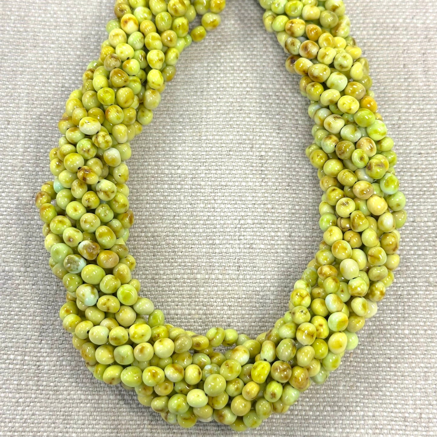 Palomino 4.5-5mm Smooth Nugget Strand -- 16"