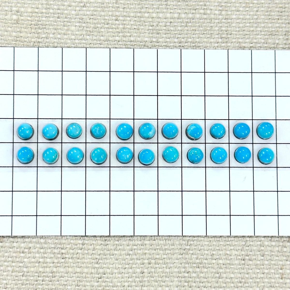 Kingman Ithaca Turquoise Cabochon Set