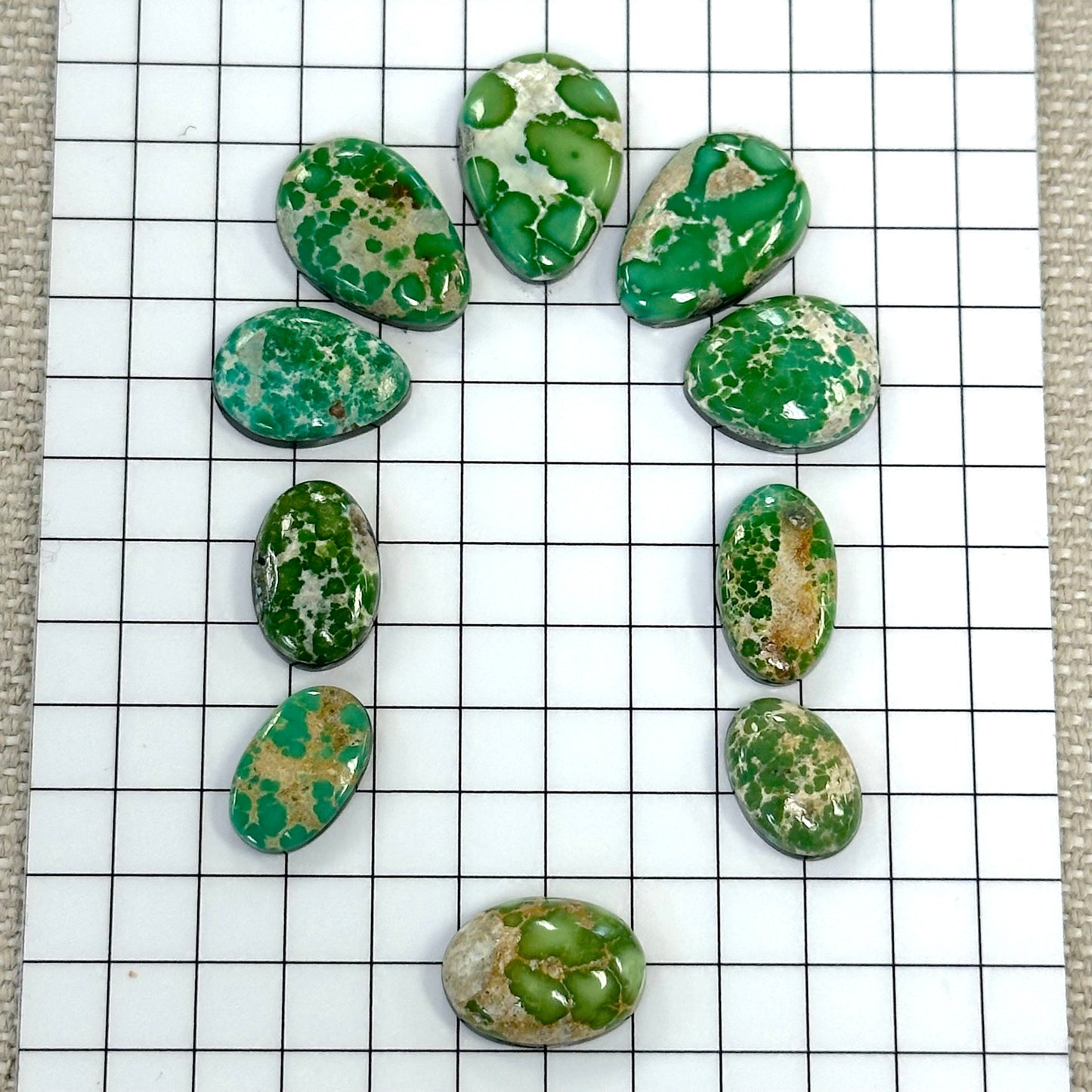 Emerald Valley Cabochon Set