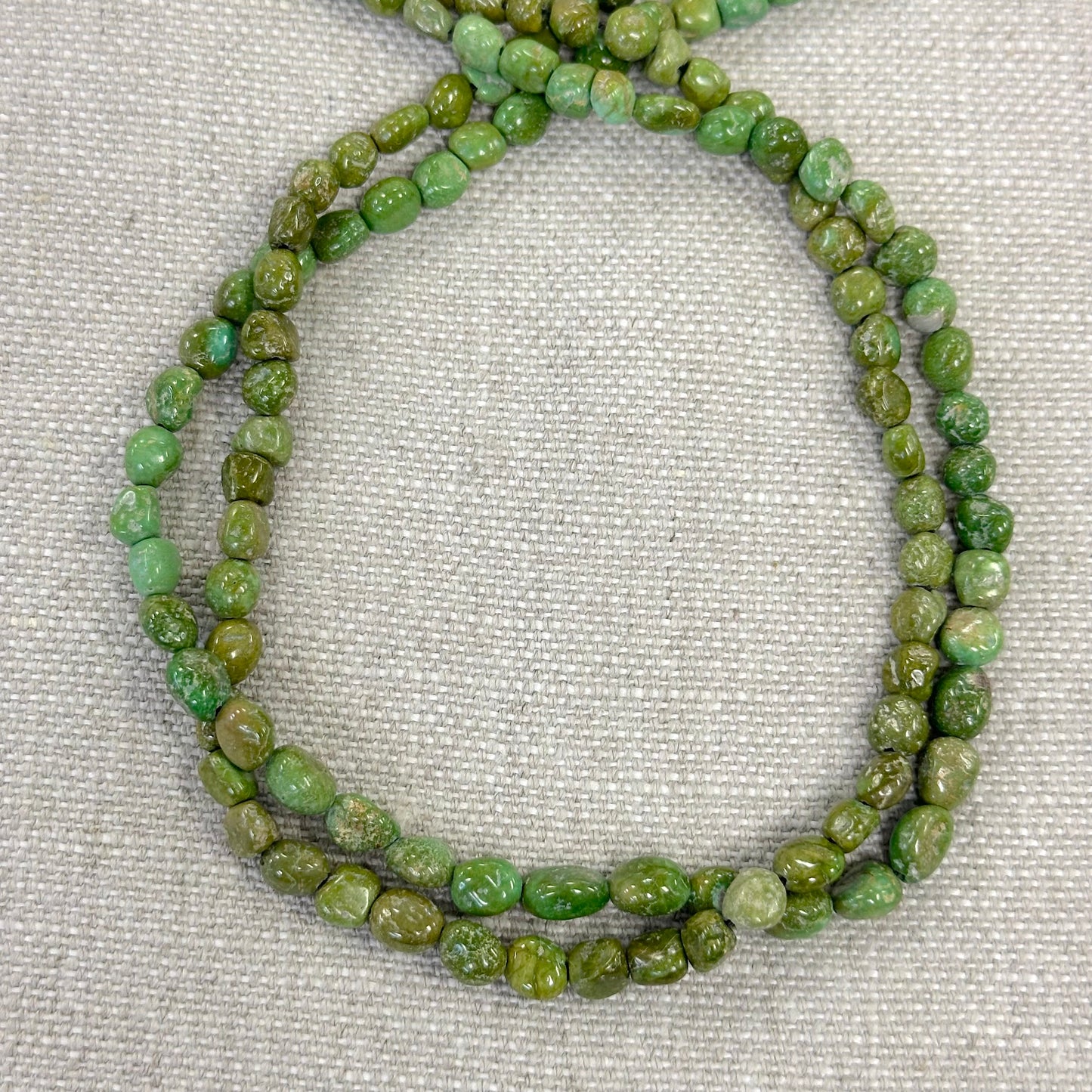Kingman Emerald Valley 4.5-6.5mm Graduated Freeform Nugget Strands  -- 16"