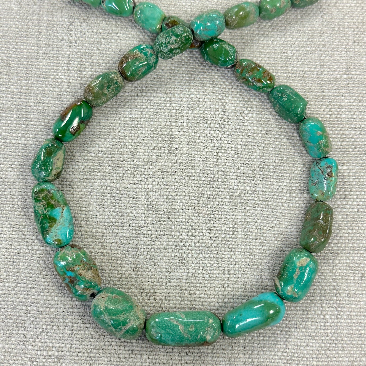 Emerald Valley 8-12mm Graduated Barrel Strand  -- 16"
