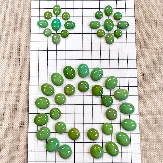 Emerald Valley Calibrated Cabochon Set